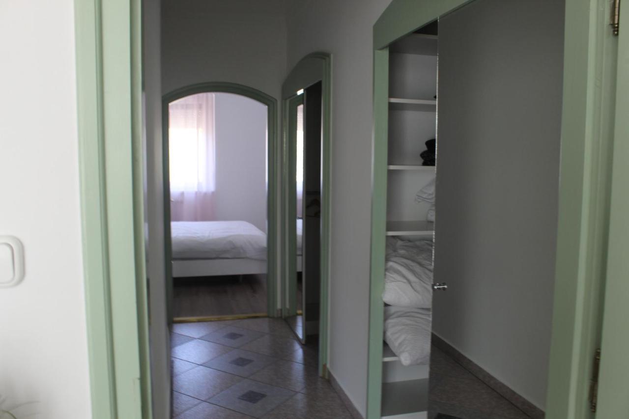 Sunny House Apartman Szegedin Exterior foto