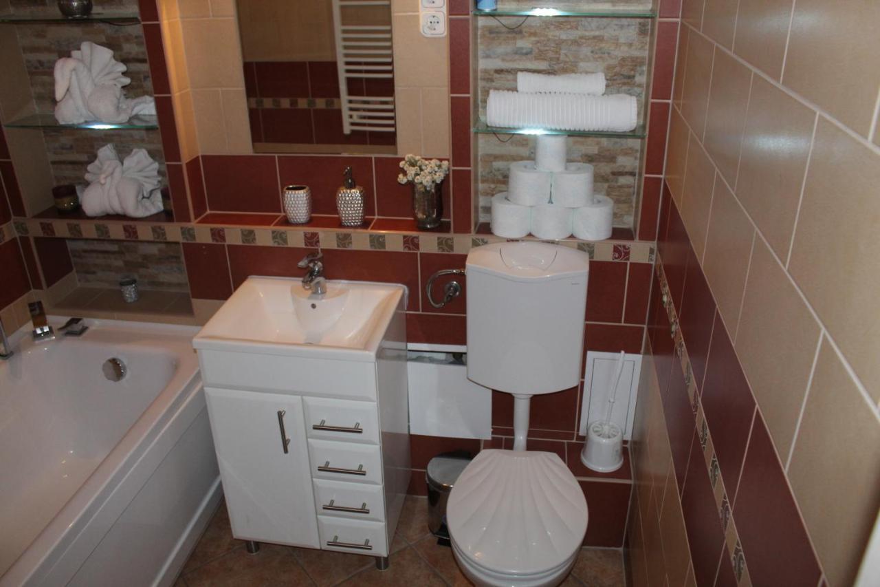 Sunny House Apartman Szegedin Exterior foto
